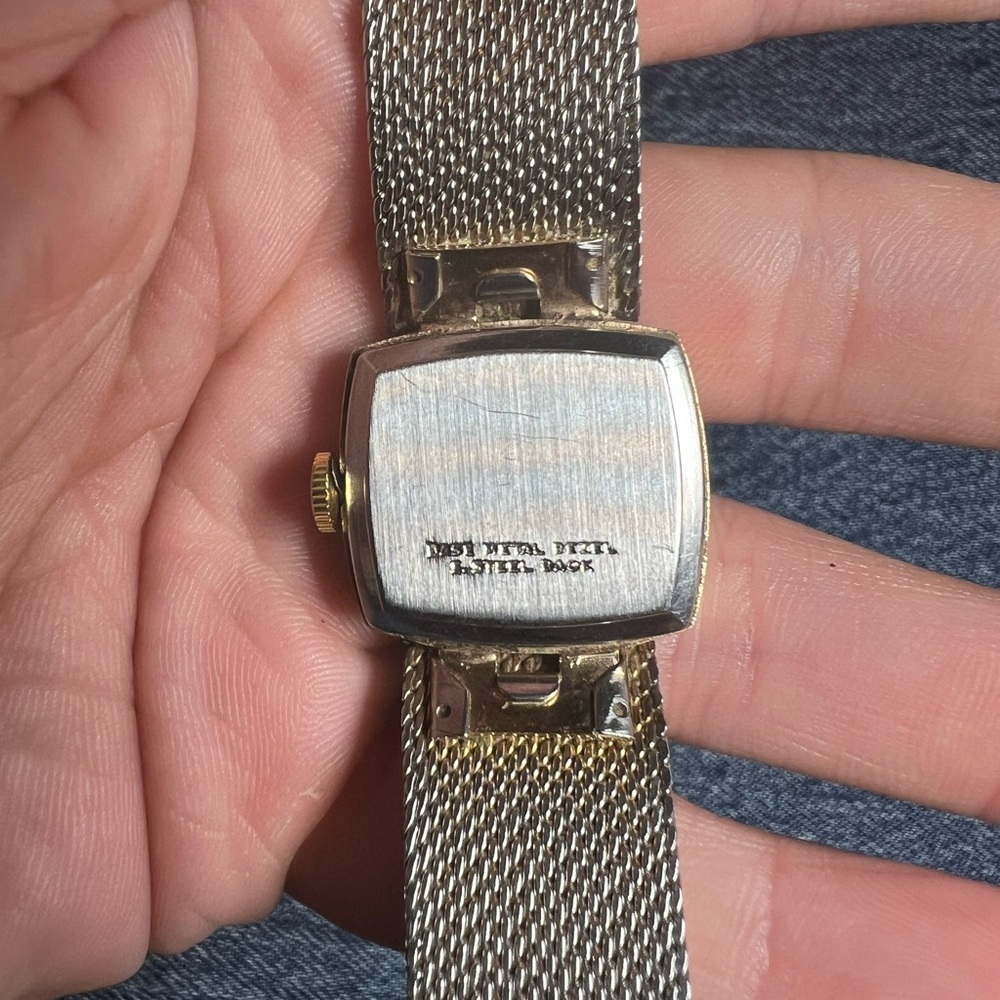 Vintage 1960's Timex Two-Toned Mesh Watch - Picture 6 of 16